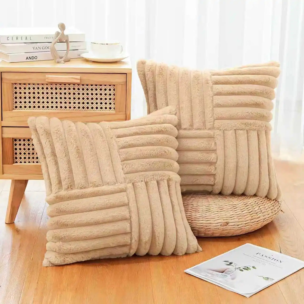 Plush Geometric Throw Pillow Covers – Set of 2, Ultra-Soft 45x45cm for Living Room or Bedroom Cozy Decor