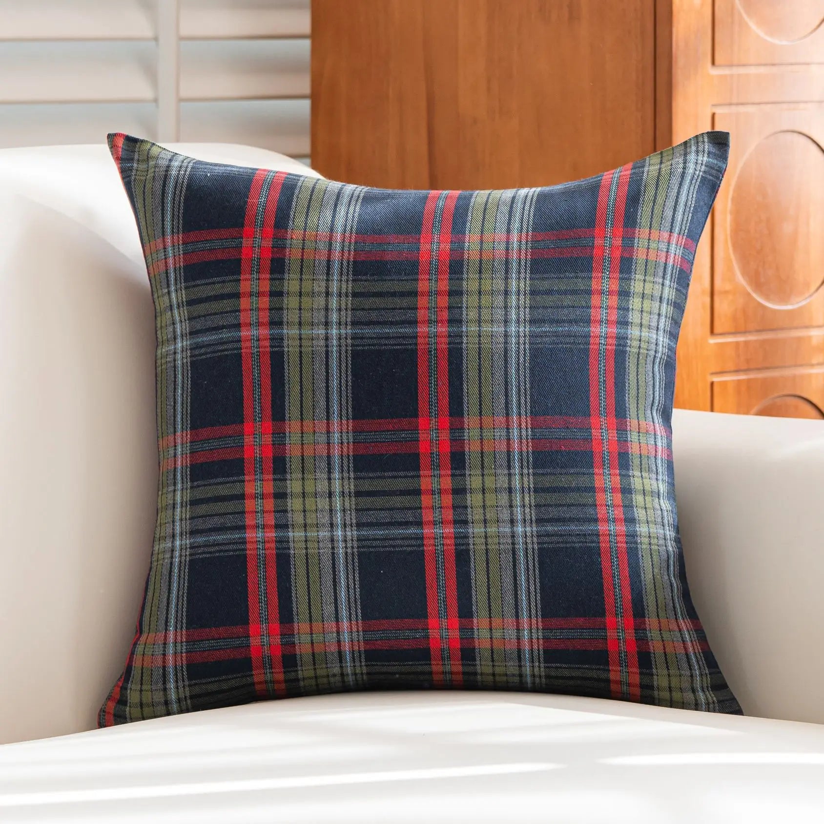 Scottish Tartan Plaid Throw Pillow Covers – Holiday & Cozy Home Decor