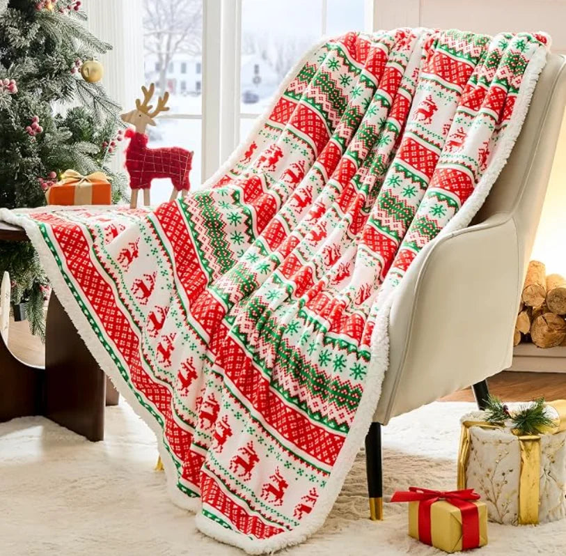 Cozy Sherpa Christmas Throw Blanket – Festive Fleece Holiday Blanket for Sofa, Bed, or Living Room Decor