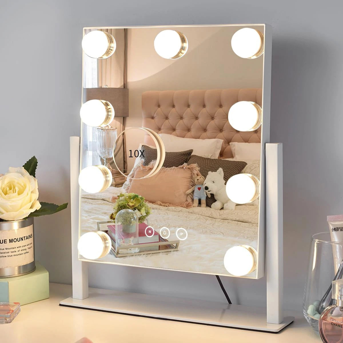 Hollywood Vanity Mirror with Adjustable LED Lights