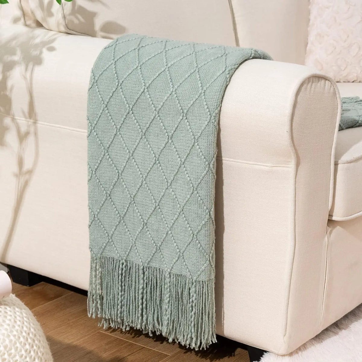 Arden Plaid Knit Throw Blanket with Tassels – Soft Textured Acrylic for Sofa or Bed in 8 Colors