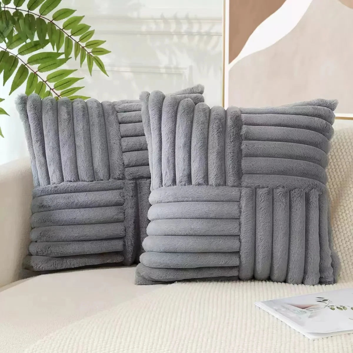 Plush Geometric Throw Pillow Covers – Set of 2, Ultra-Soft 45x45cm for Living Room or Bedroom Cozy Decor