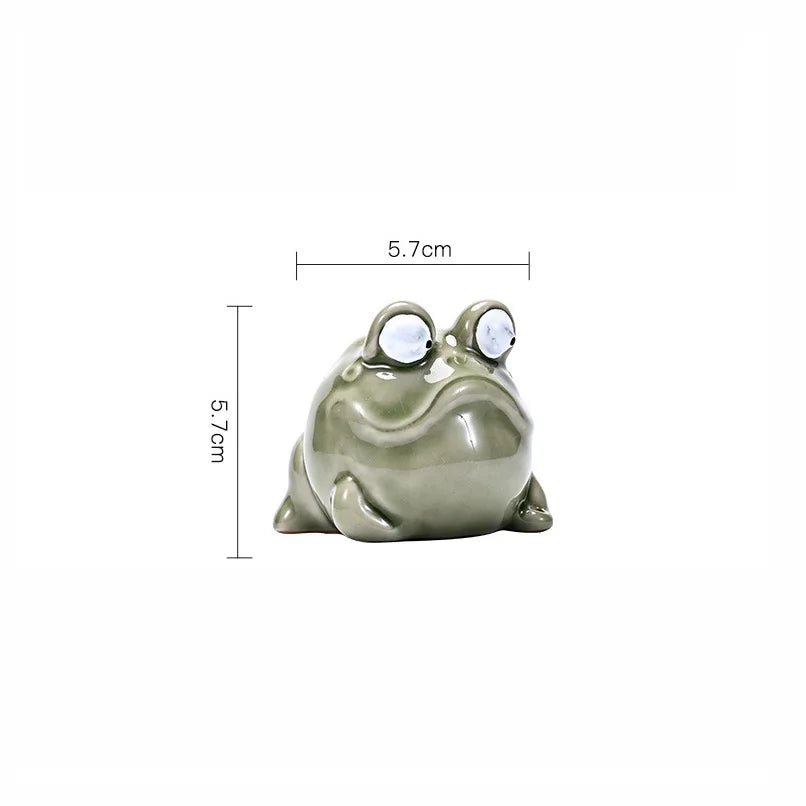 Frog ceramic incense holder with size dimensions 5.7cm x 5.7cm