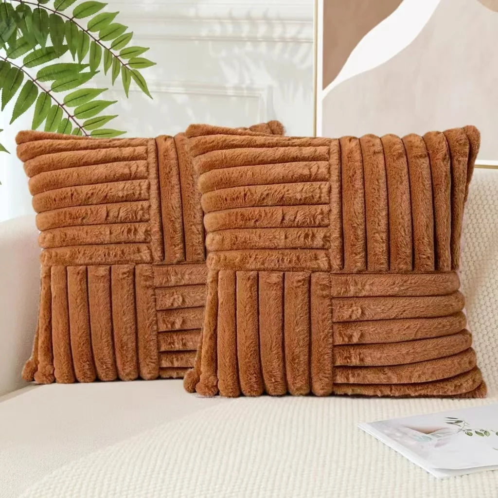 Plush Geometric Throw Pillow Covers – Set of 2, Ultra-Soft 45x45cm for Living Room or Bedroom Cozy Decor