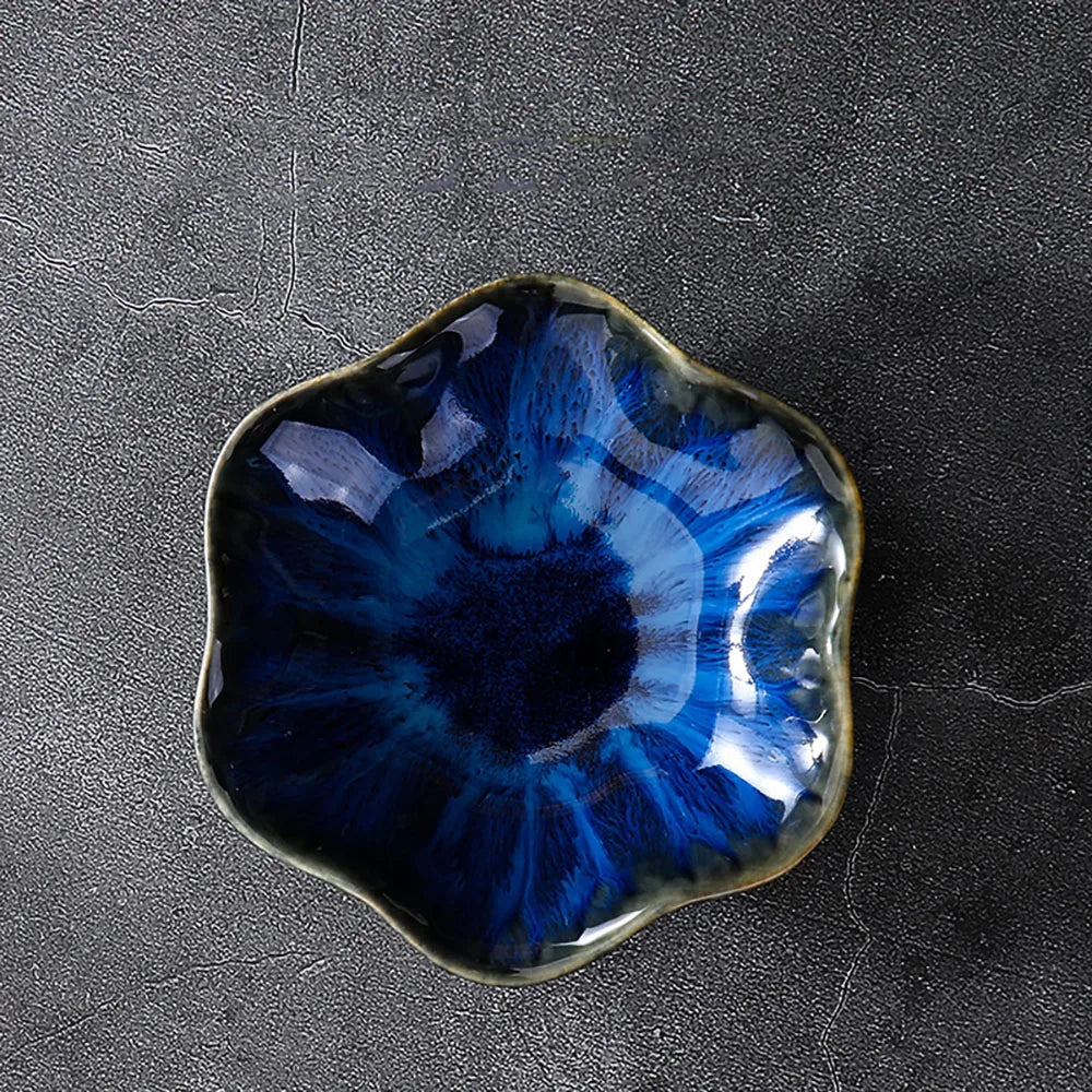 Petal Edge Ceramic Jewelry Tray