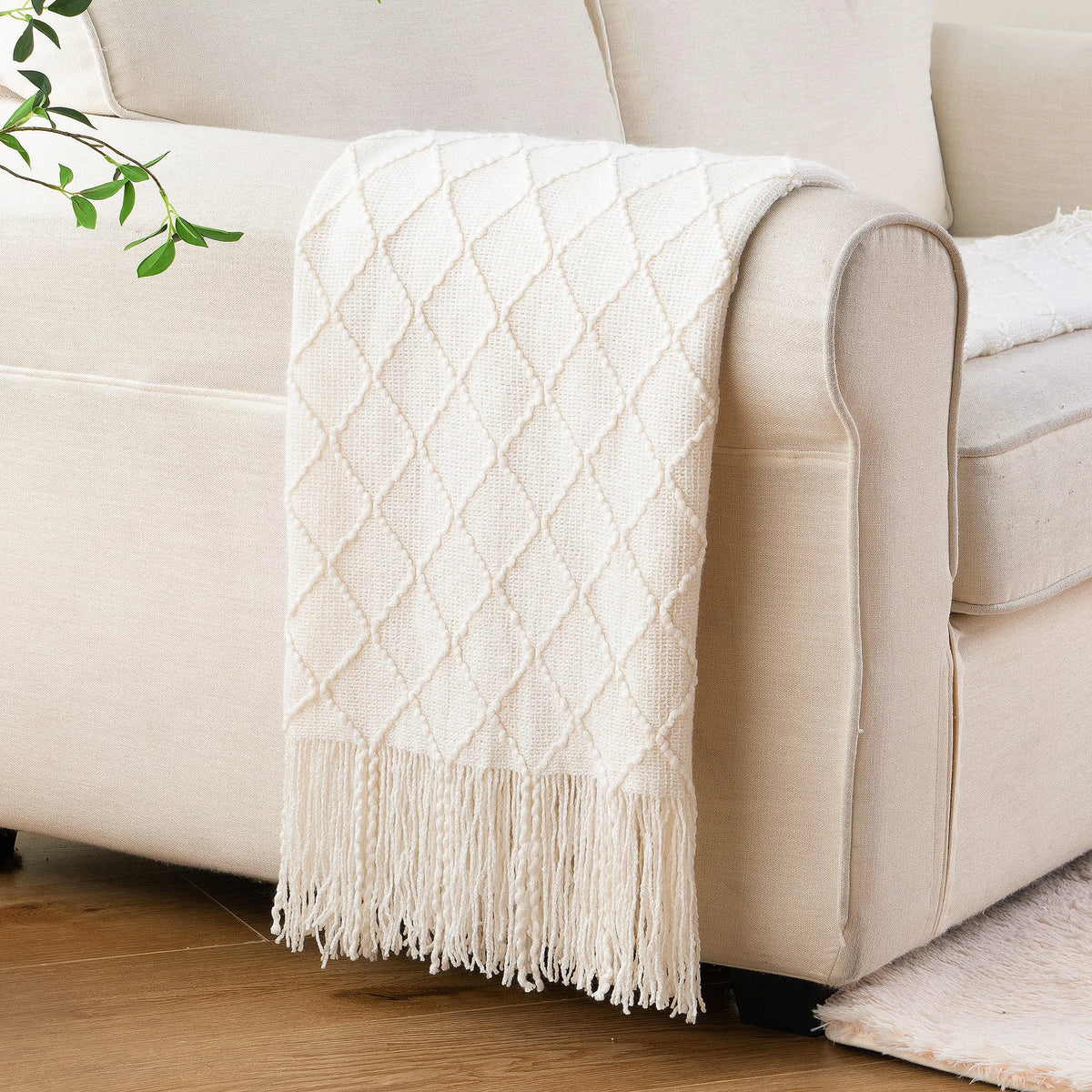Arden Plaid Knit Throw Blanket with Tassels – Soft Textured Acrylic for Sofa or Bed in 8 Colors