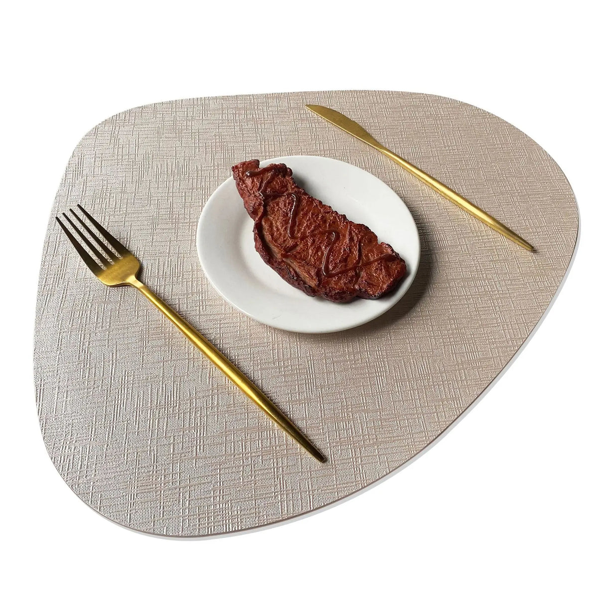 Textured Metallic PU Placemats for Dining Table – Heatproof & Wipeable in Round, Oval & Teardrop Shapes