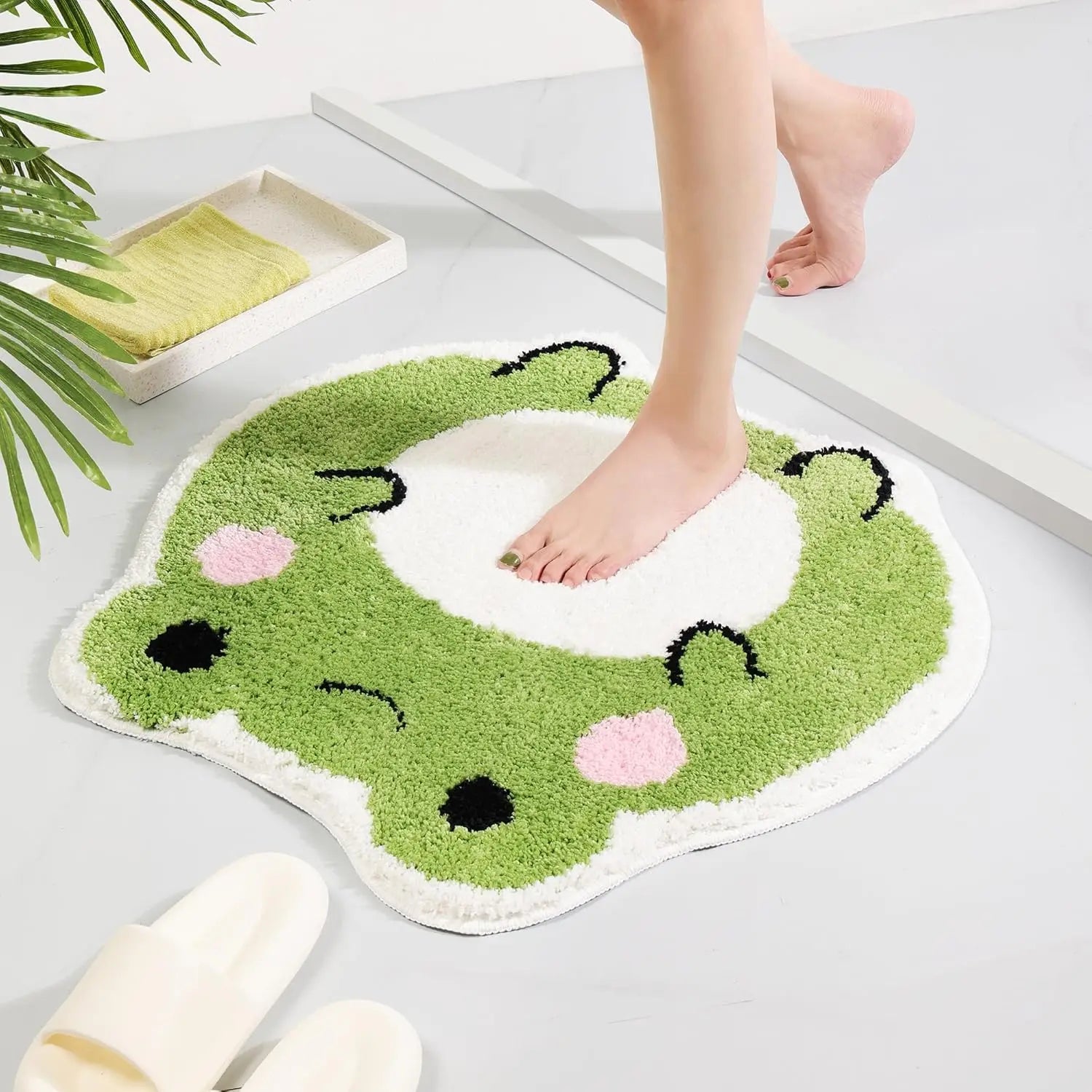 Frog Shaped Non-Slip Bath Mat – Soft Absorbent Bathroom Rug