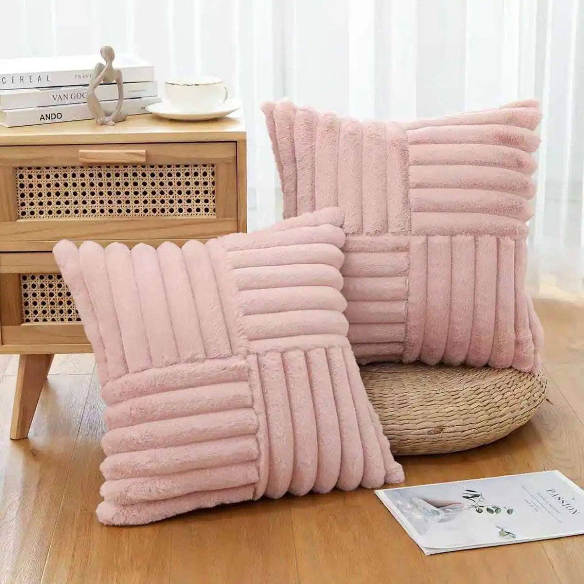 Plush Geometric Throw Pillow Covers – Set of 2, Ultra-Soft 45x45cm for Living Room or Bedroom Cozy Decor