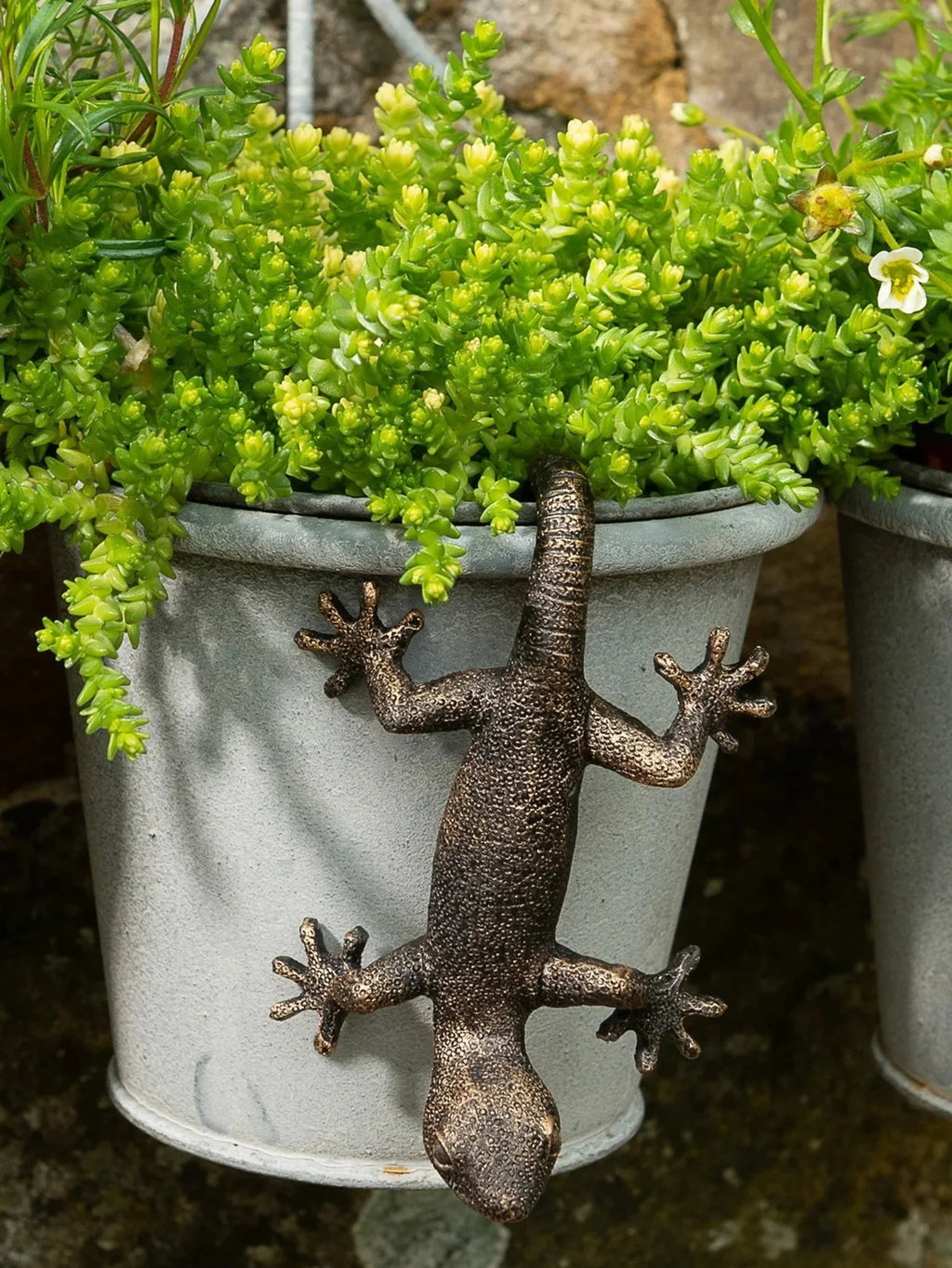 Gecko Resin Planter Figurine – Decorative Garden Pot Ornament