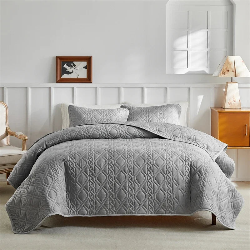 Cloud Stitch Lightweight Quilt Bedding Set with Pillow Shams