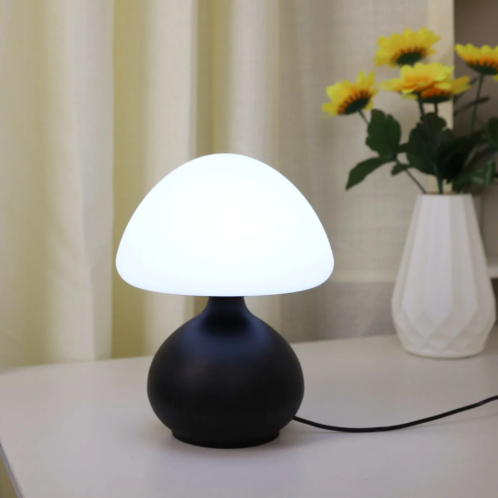 Mira Mushroom Table Lamp – Modern Dimmable Accent Lighting