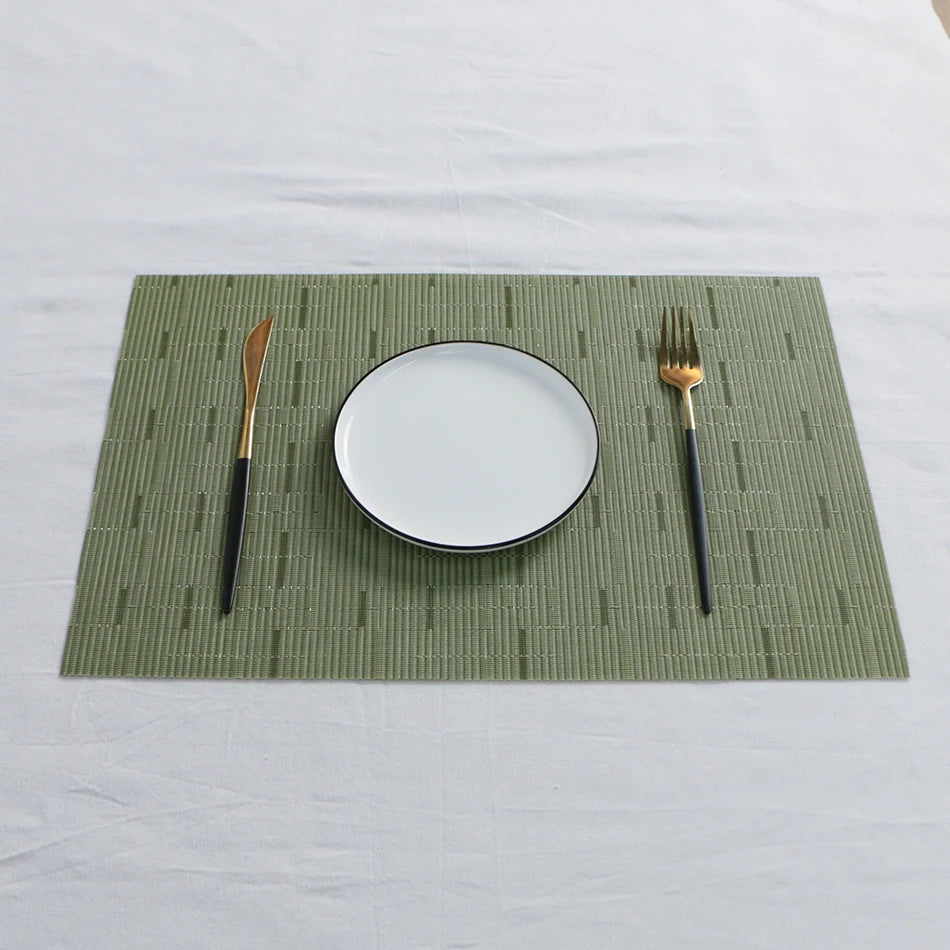 Woven PVC Table Placemats – Non-Slip, Easy-Care Dining Set