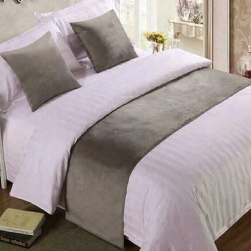 Arden Velvet Bed Runner & Pillow Cover Set