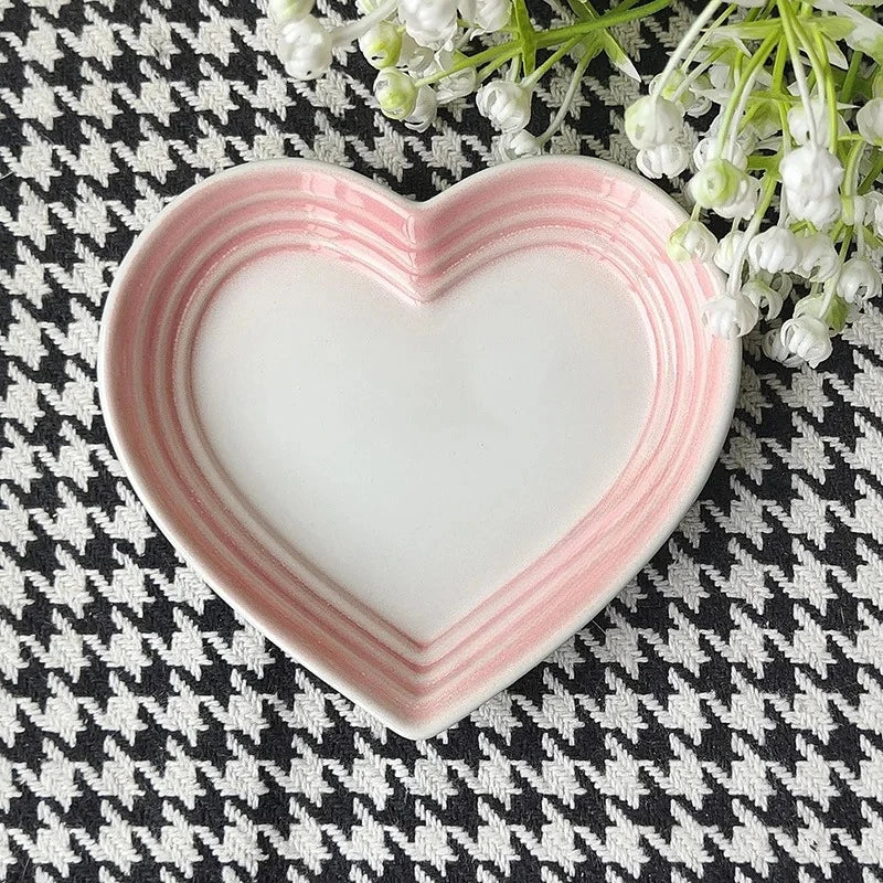 12cm Heart-Shaped Ceramic Dip & Snack Dish for Cozy Kitchen and Tabletop Decor