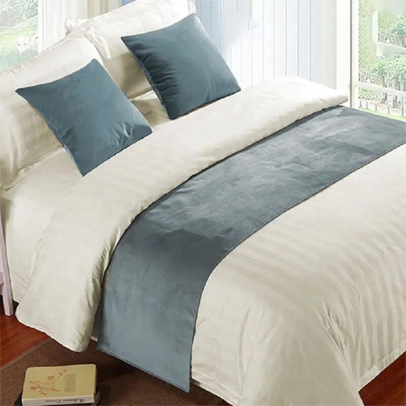 Arden Velvet Bed Runner & Pillow Cover Set