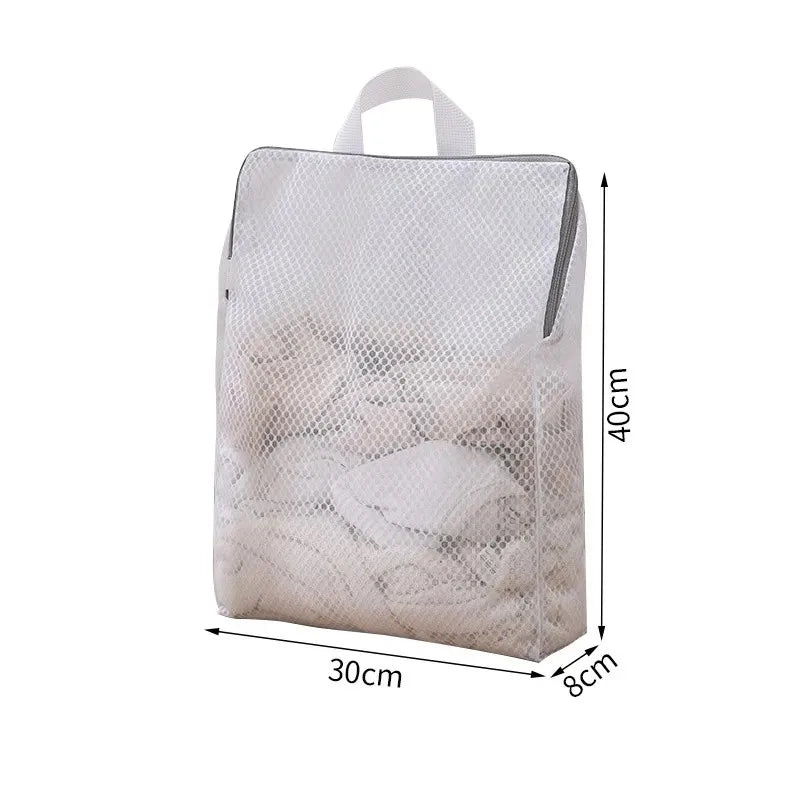 Mesh Zippered Laundry Bags for Delicates & Everyday Clothing Care – Fine or Coarse Polyester Net in 4 Rectangular Sizes