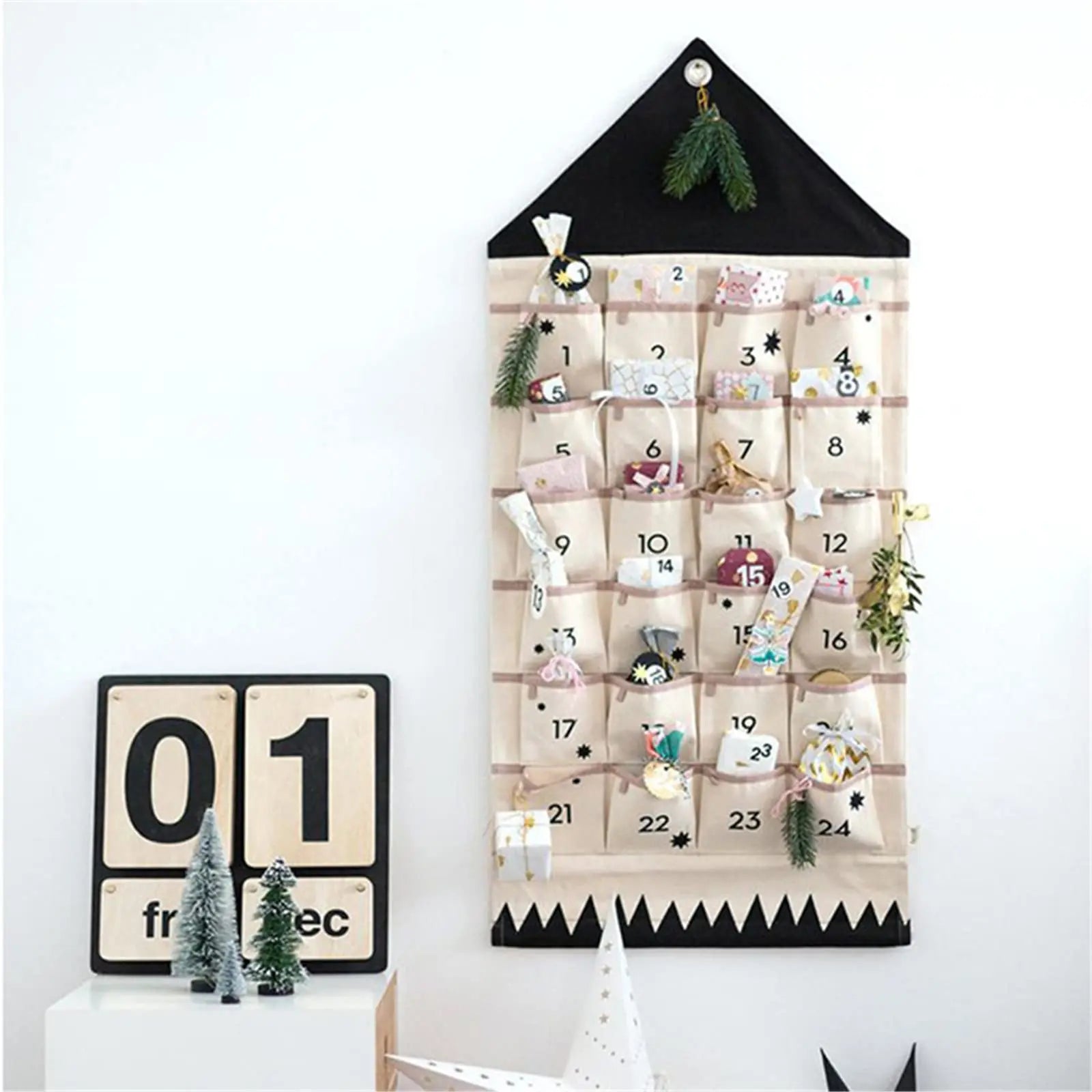 Santa Cloth Advent Calendar with 24 Pockets – Wall Hanging Christmas Countdown