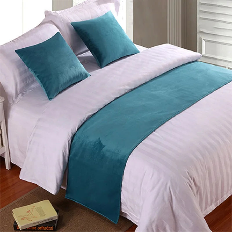 Arden Velvet Bed Runner & Pillow Cover Set